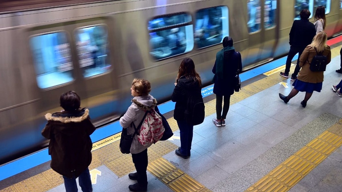 KPSS Ön Lisans Sınavı Günü İstanbul'da Ücretsiz Toplu Taşıma İmkanı