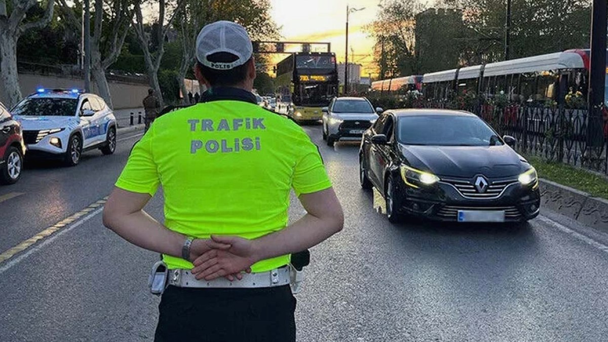 İstanbul'da Yarış Maratonu Nedeniyle Trafiğe Kapatılacak Yollar