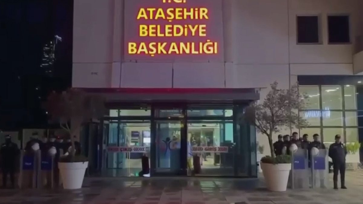 Ataşehir'de Yolsuzluk Soruşturması: 13 Kişi Adliyeye Sevk Edildi