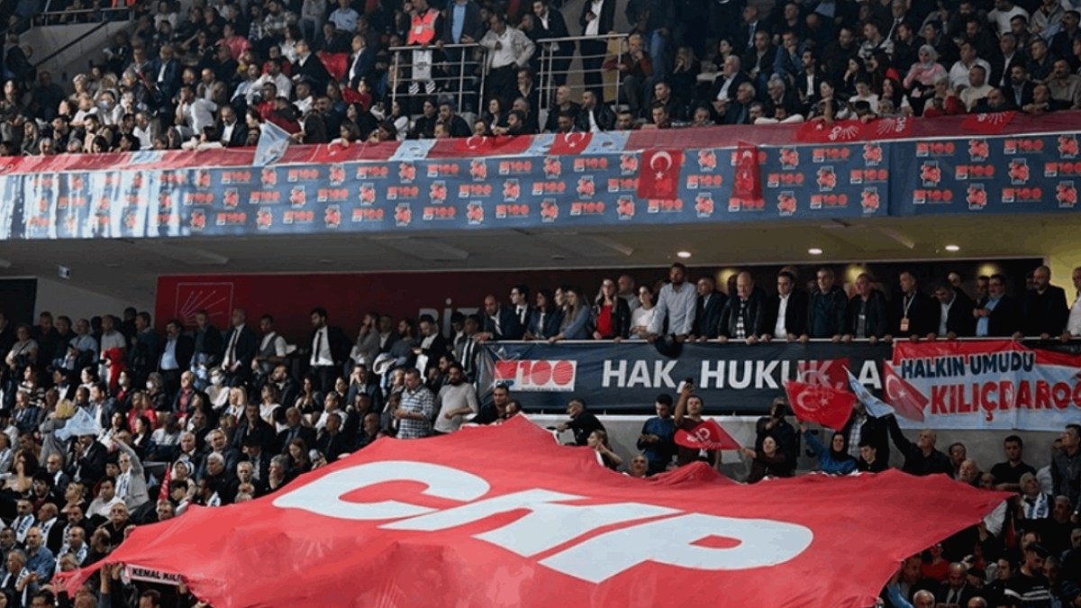 CHP Kurultayında Yeni Genel Başkan Adayı: Ümit Uysal'dan Çarpıcı Açıklama