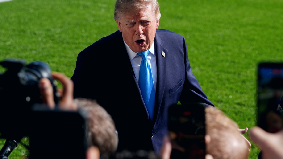 Trump: İngiltere'deki ABD Bombardıman Uçakları İran Tehdidi Nedeniyle Çekildi