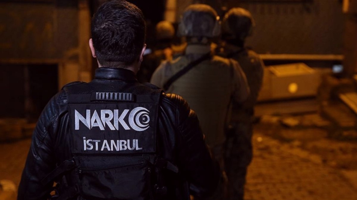 İstanbul'da Zehir Tacirlerine Büyük Darbe: 108 Kilo Uyuşturucu ve Milyonlarca Hap Ele Geçirildi