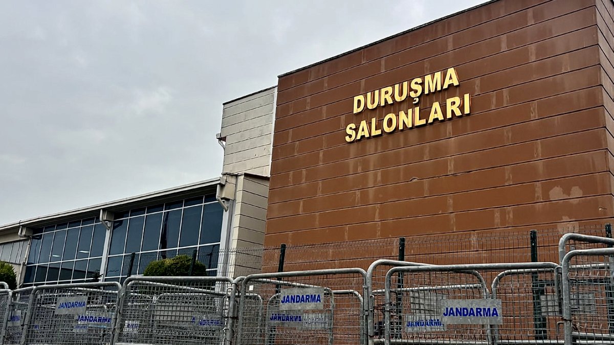 İBB Basın Davasında 5 Kişi Serbest Bırakıldı, 1 Kişi Tutuklu