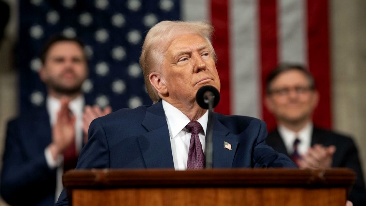 Trump'tan İran Açıklaması: Kongre Seçimlerine Kadar Saldırı Yok