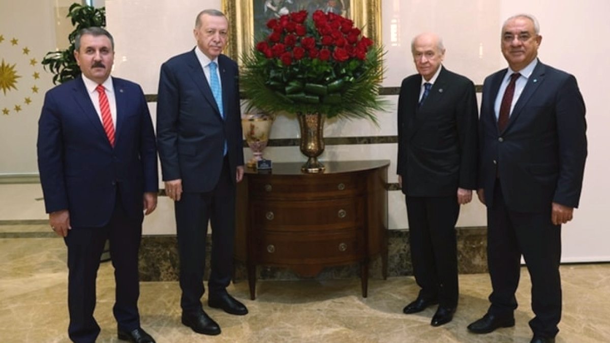 DSP Liderinden Yolsuzluk Vurgusu: 'İşin Çivisi Çıkmak Üzere'