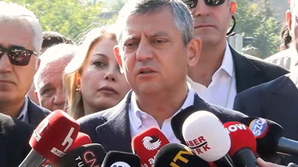 Özgür Özel'den Kılıçdaroğlu'na Sert Yanıt: "Yalan Söylediğini Utançla Görüyorum"