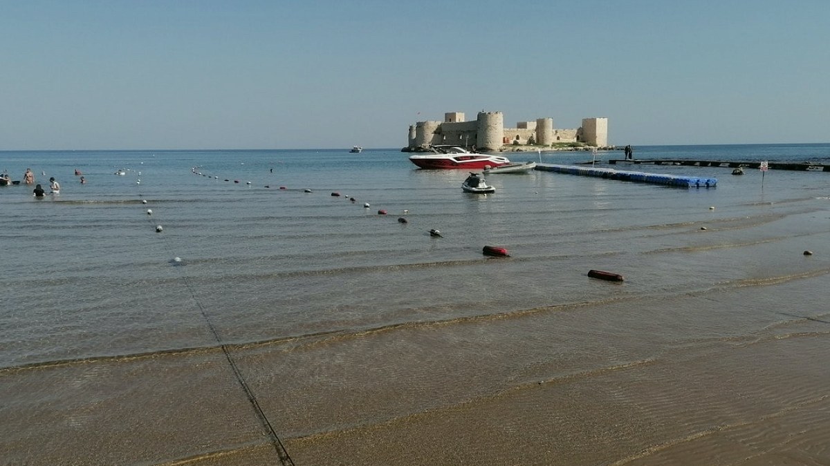 Ekimde Mersin'de Deniz Keyfi: Kızkalesi'nden Sıcak Mektup
