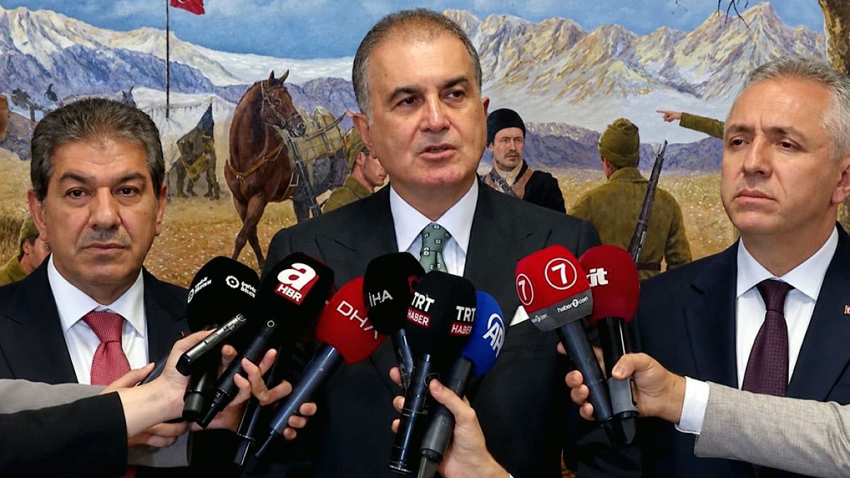 AK Parti'den Sert Tepki: Cumhurbaşkanı'na Yönelik Linç Kampanyasına İzin Vermeyeceğiz