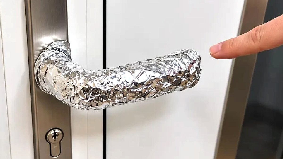 Ev Güvenliğinde Yeni Yöntem: Kapı Kollarına Alüminyum Folyo Sarmak İşe Yarar mı?