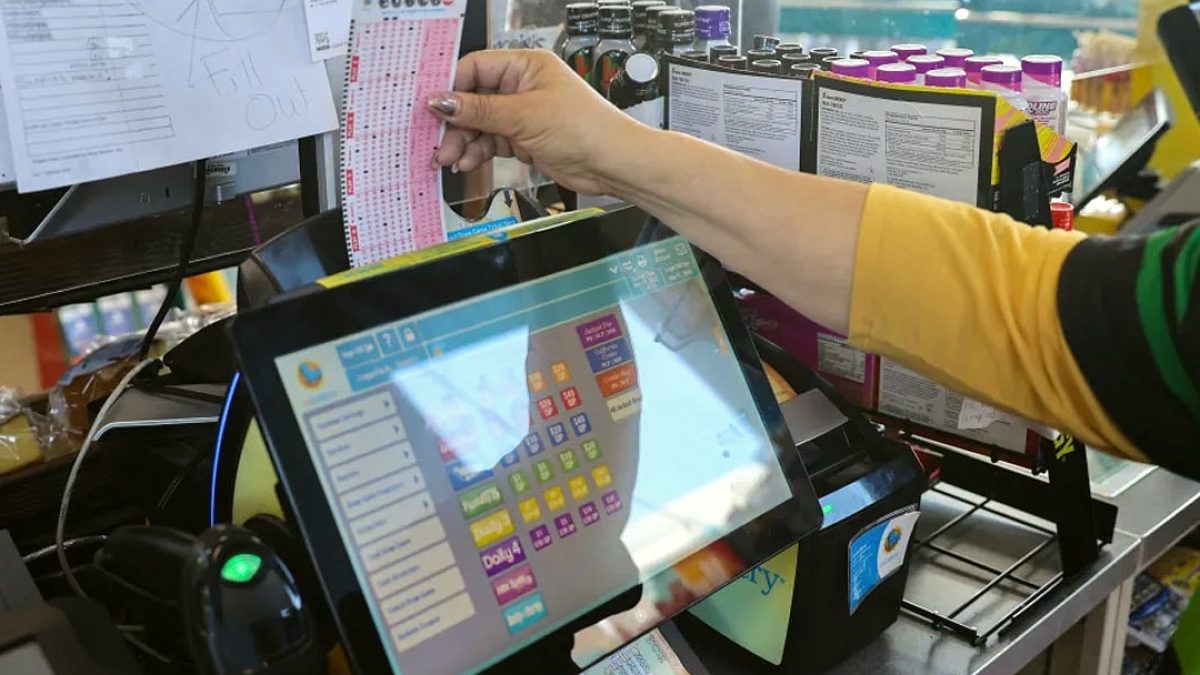 Şakayla Başlayan Piyango Şansı Gerçeğe Dönüştü: 65 Milyon Lira Kazandı