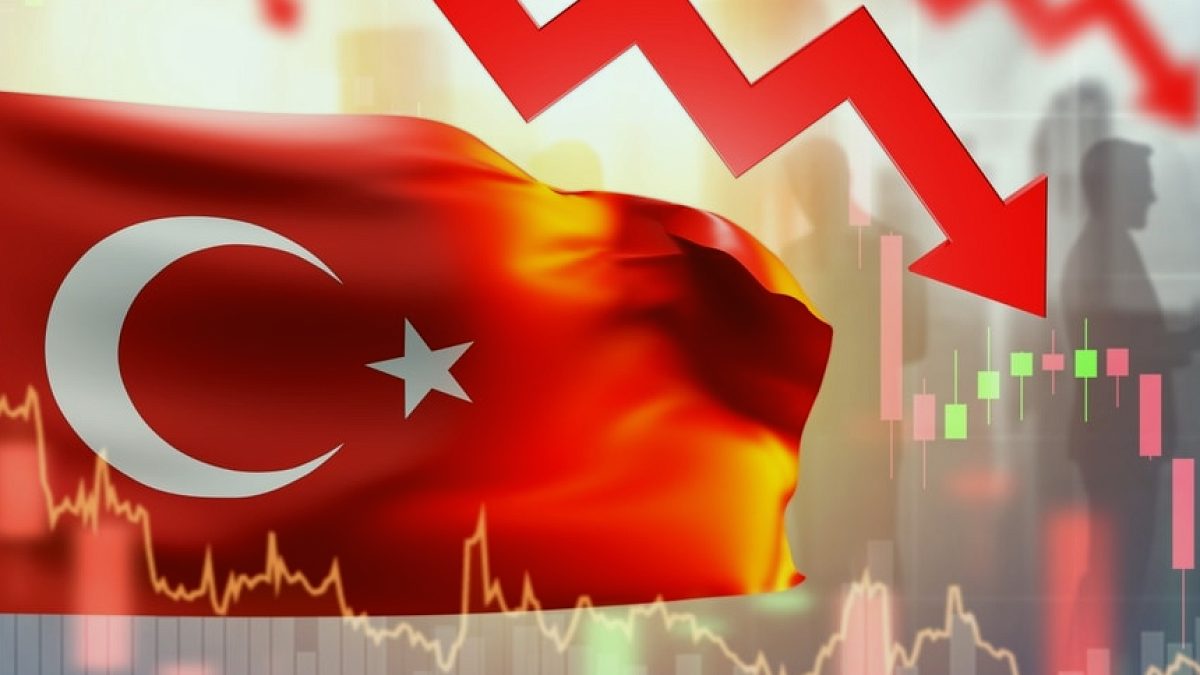 IMF Türkiye Ekonomisi İçin Yeni Tahminlerini Açıkladı: Büyüme Düşüyor, Enflasyon Artıyor