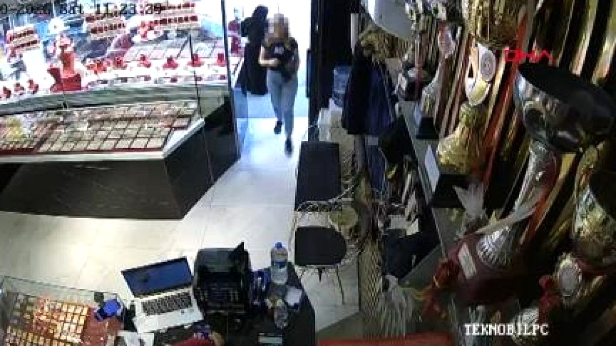 Sahte Altın Dolandırıcıları Serbest Bırakıldı, Güvenlik Kameraları Kayıttaydı