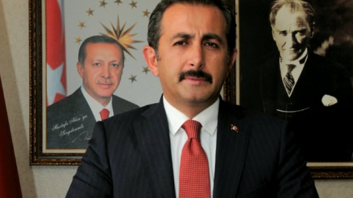 Eski Bakan Yardımcısı Mustafa Aksu Fon Soruşturmasında Tutuklandı