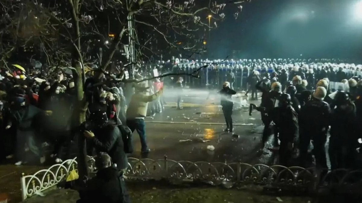 Saraçhane Protestolarında 88 Genç Hakkında Beraat Kararı Çıktı