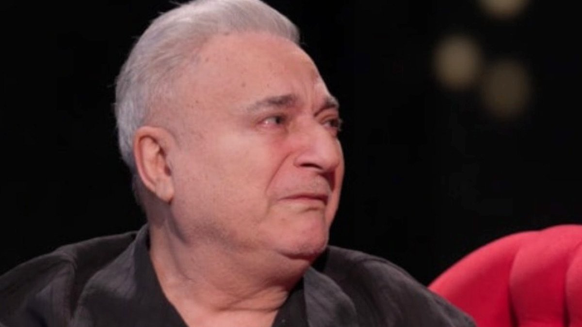Mehmet Ali Erbil'den Yıllar Sonra Gelen Anneler Günü İtirafı