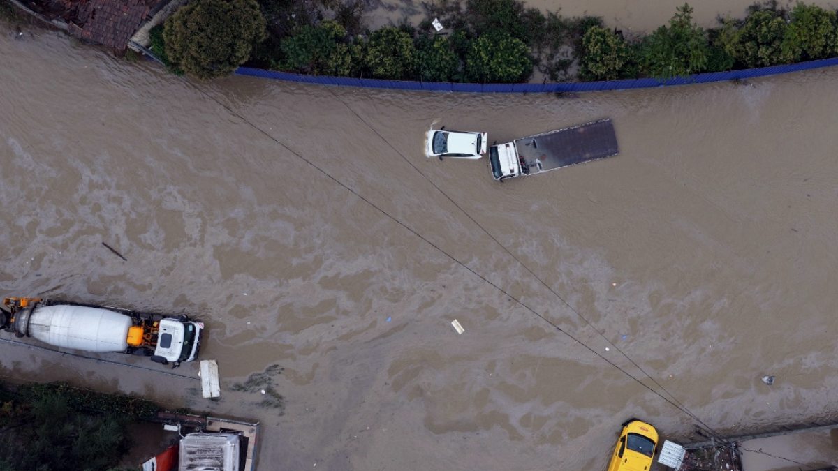 İstanbul'da Sel Uyarısı: Uzmanlar Yeni Bir Afet Tehlikesine Dikkat Çekiyor