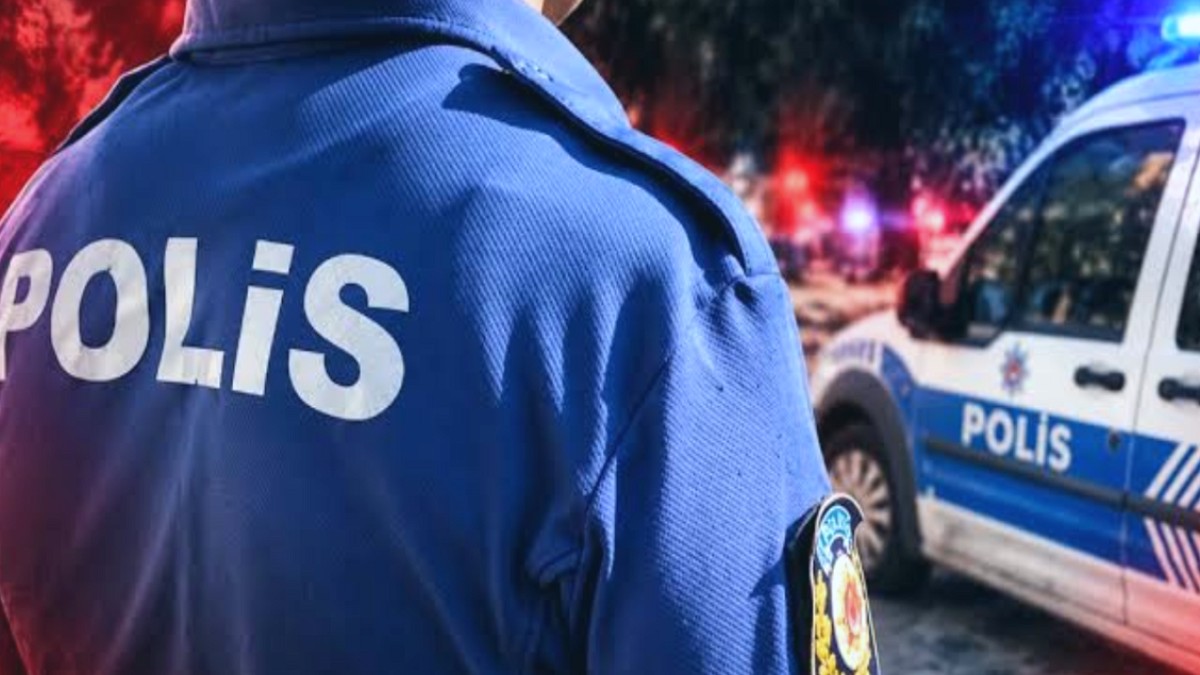 Sahte Polis Operasyonuyla 3.3 Milyon Liralık Altın Dolandırıcılığı: Şüpheliler Tutuklandı