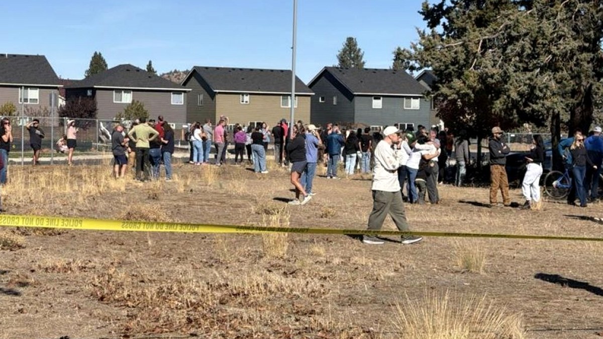 ABD'de Okula Silahlı Saldırı: Cesur Öğretmen ve Veli Facianın Önüne Geçti