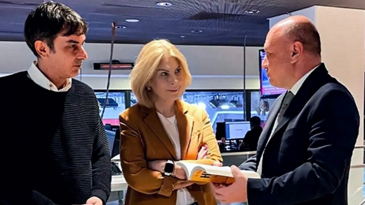 Halk TV'de İstifalar Sürüyor: Genel Yayın Yönetmeni de Ayrılıyor