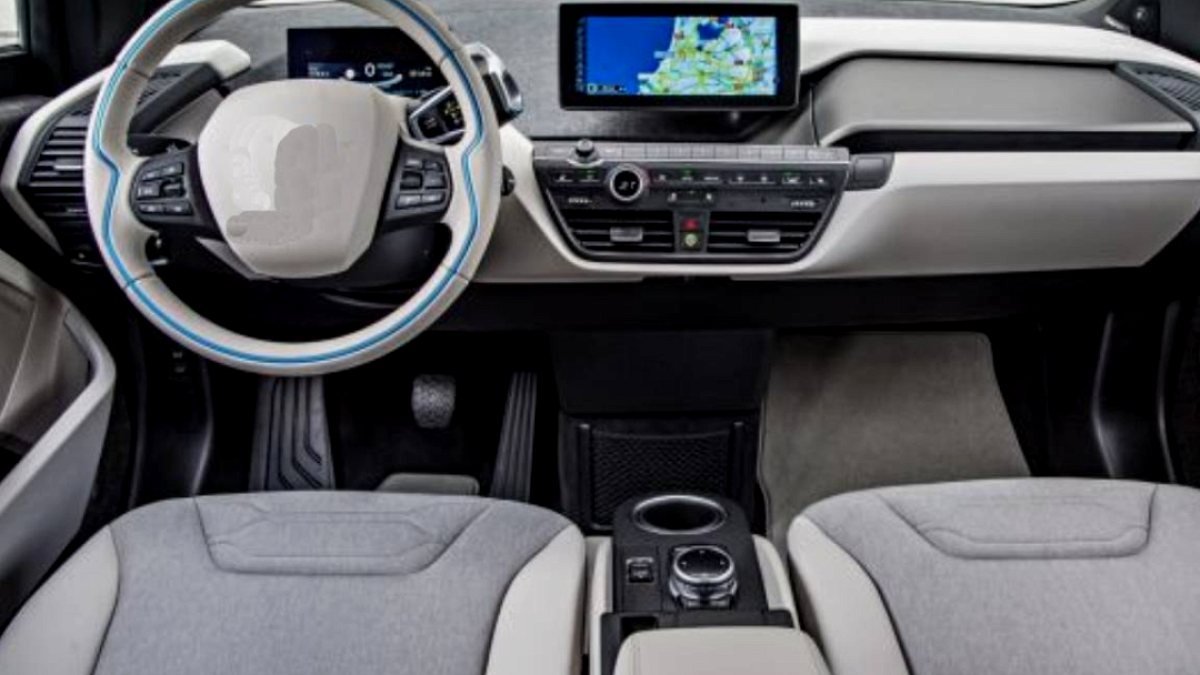 BMW'den Elektrikli Araçlarda Rekor Menzil: 1.213 Kilometre