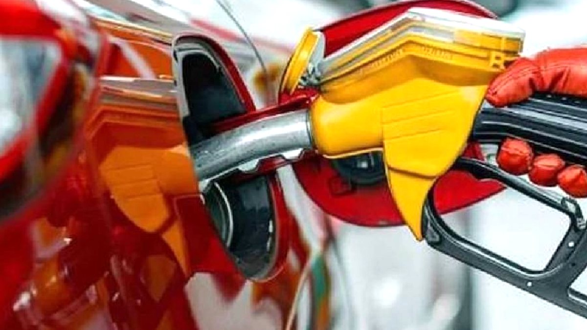 Benzine Büyük İndirim Kapıda: Fiyatlar Ne Kadar Düşecek?