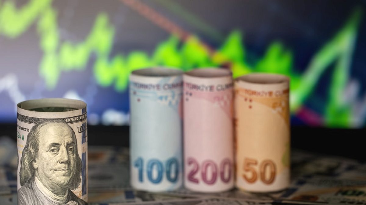 Dolar/TL Yeni Bir Zirveye Ulaştı, Piyasalarda Tansiyon Yüksek