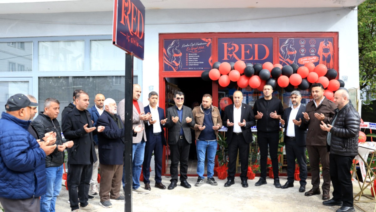Çorum'da Yeni İç Giyim Mağazası Dualarla Hizmete Açıldı