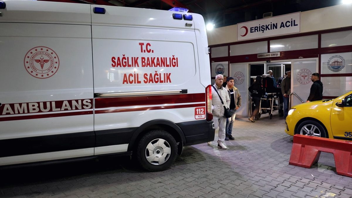 Sahilde Oturan Vatandaş, Tartışma Sonucu Kulağından Isırıldı