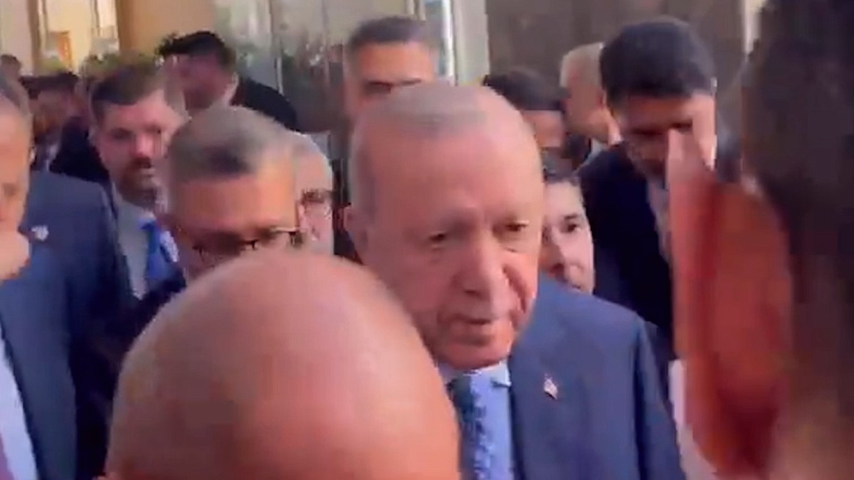 Erdoğan'dan Fon Skandalı ve Suriye Ziyareti Hakkında Açıklamalar