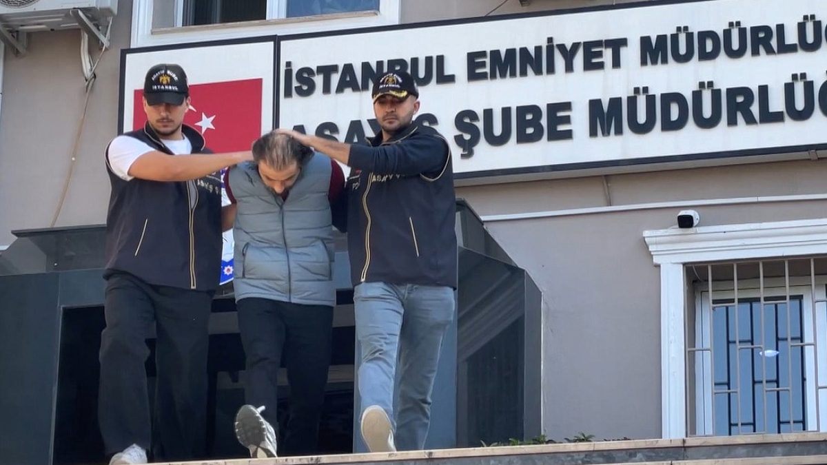 12 Yıllık Firari Cinsel İstismar Hükümlüsü Annesinin Evinde Yakalandı