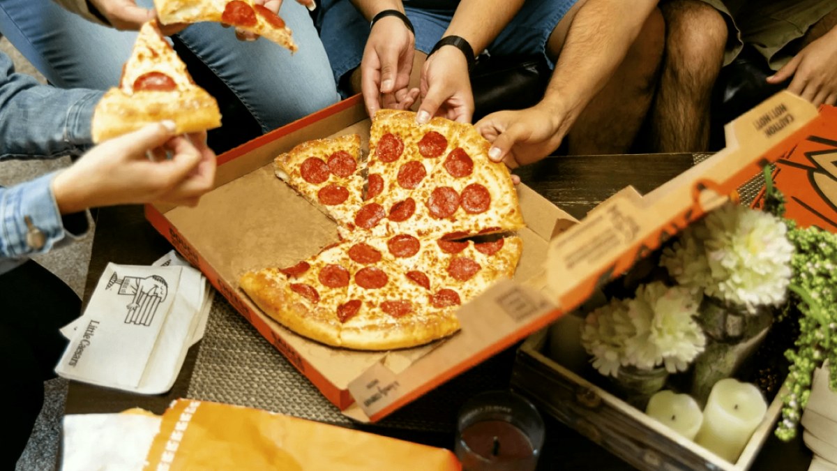Ünlü Pizza Zinciri Türkiye'de Yeni Bir Döneme Giriyor: Dinçerler Group Devraldı