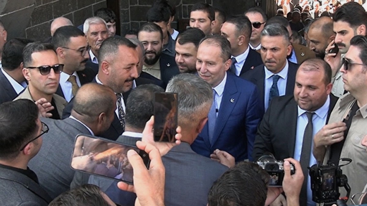 Fatih Erbakan'dan Ana Dilde Eğitim Açıklaması: 'Çözüme Kavuşturacağız'