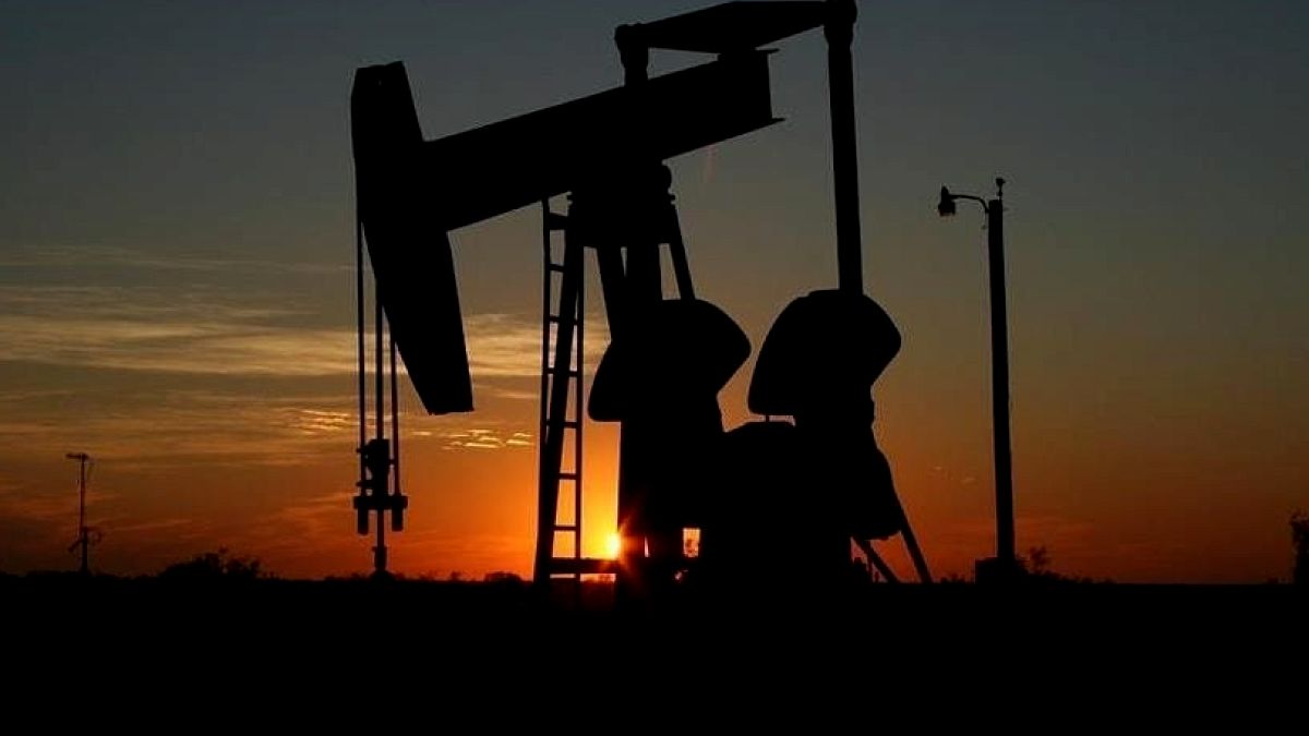 Orta Doğu'daki Gerilim Petrol Fiyatlarını Zirveye Taşıdı