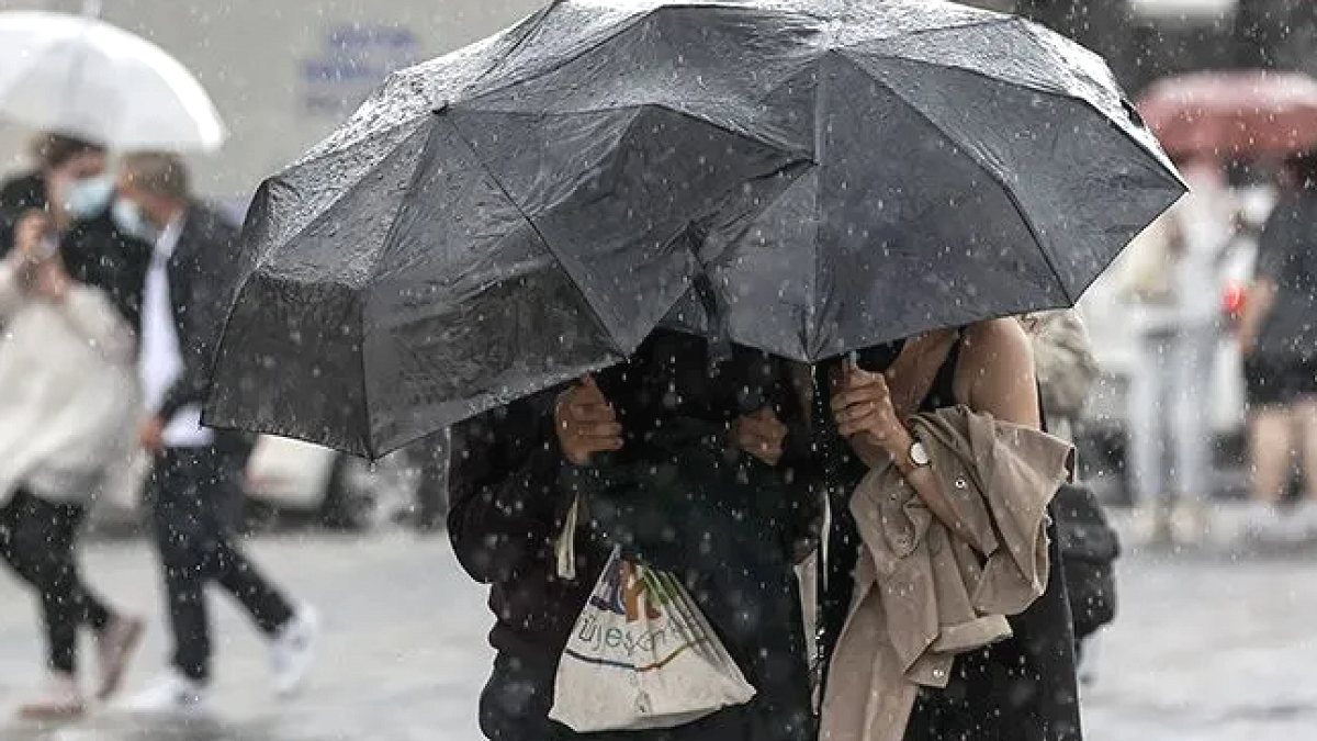 Meteoroloji'den 5 İlde Kuvvetli Yağış Uyarısı Geldi