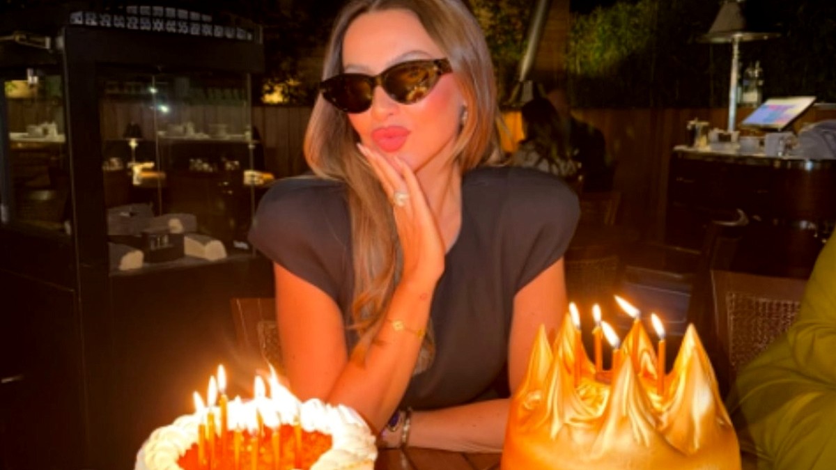 Hadise'nin 41. Yaş Günü Partisinde Gizemli Telefon Yasağı
