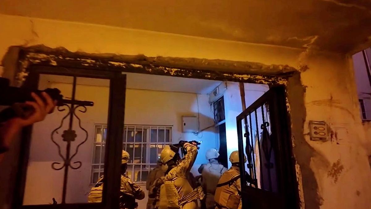 Adıyaman'da Uyuşturucu Operasyonu: 5 Şüpheli Cezaevine Gönderildi