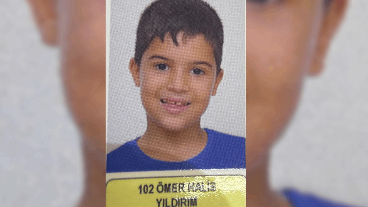 Okul Sırasında Yere Yığılan 9 Yaşındaki Ömer Halis Hayatını Kaybetti