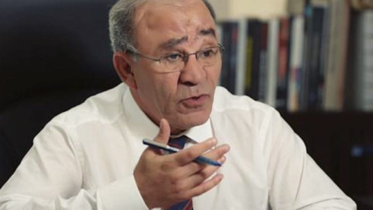 Deneyimli Gazeteci Fikret Bila, Yeni Bir Sayfada Okurlarıyla Buluşuyor
