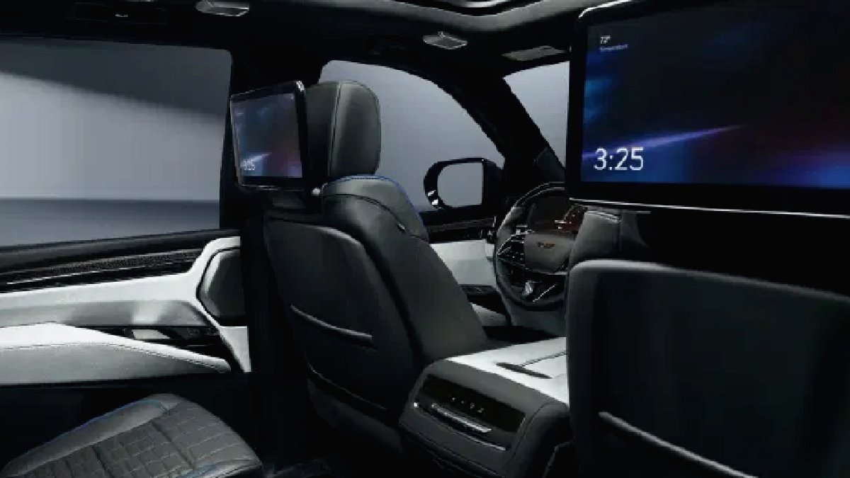 Cadillac'tan 125. Yıla Özel, Sadece 252 Adet Üretilecek Lüks SUV