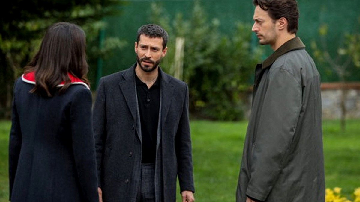 Show TV'nin Sevilen Dizisi Muhtemel Aşk'ta Yayın Gecikmesi Yaşandı