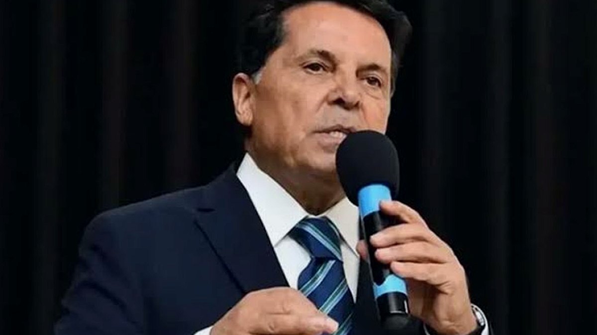 Esenyurt Belediye Başkanı Ahmet Özer Yeni Bir Siyasi Yola Adım Attı