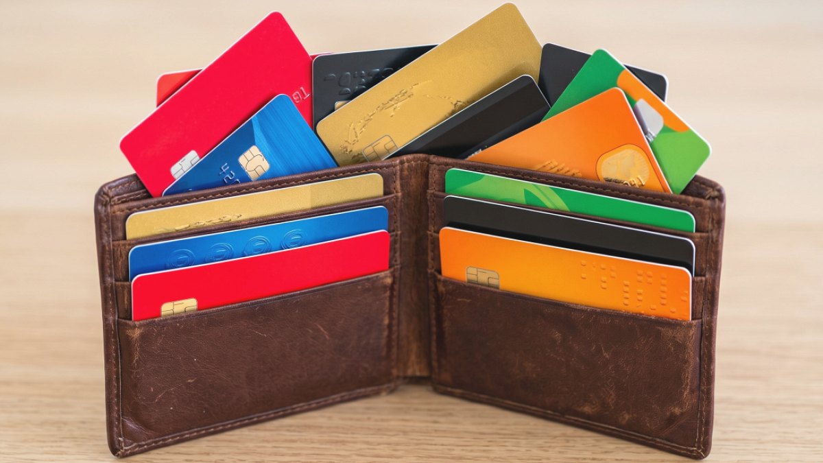 Kredi Kartı Sayısı: Finansal Sağlığınız İçin İdeal Limit Nedir?