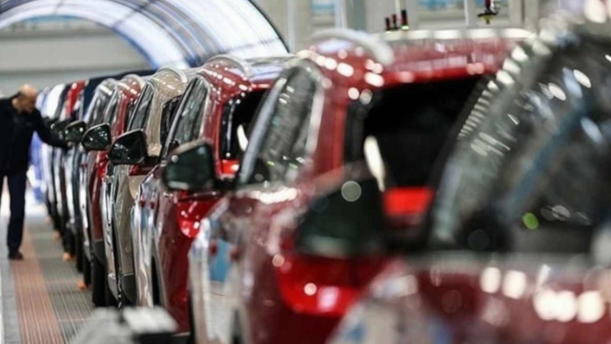 Şehirde Park Sorunu Çözülüyor: Sürücülerin Yeni Gözdesi Kompakt Otomobiller