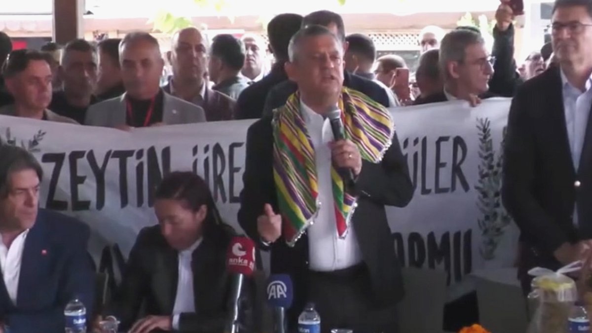 Özgür Özel'den Zeytin Üreticilerine Destek Çağrısı ve Trump'ın Vergisine Tepki
