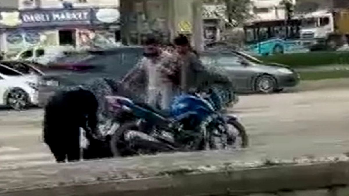 Trafikte Sopalı Kavga: Sürücülere Ağır Cezalar Geldi